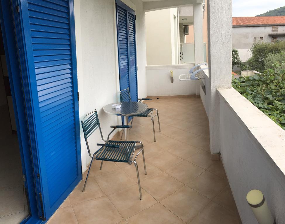 Apartmani Mainski Put 39 Budva Luaran gambar