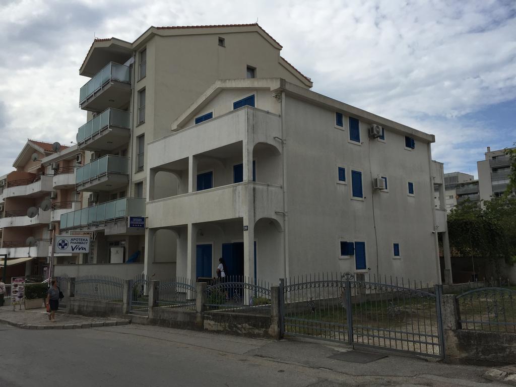 Apartmani Mainski Put 39 Budva Luaran gambar